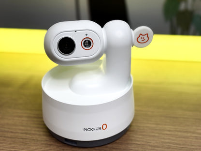 PICKFUN-P0 : Pioneering Pet Care Camera